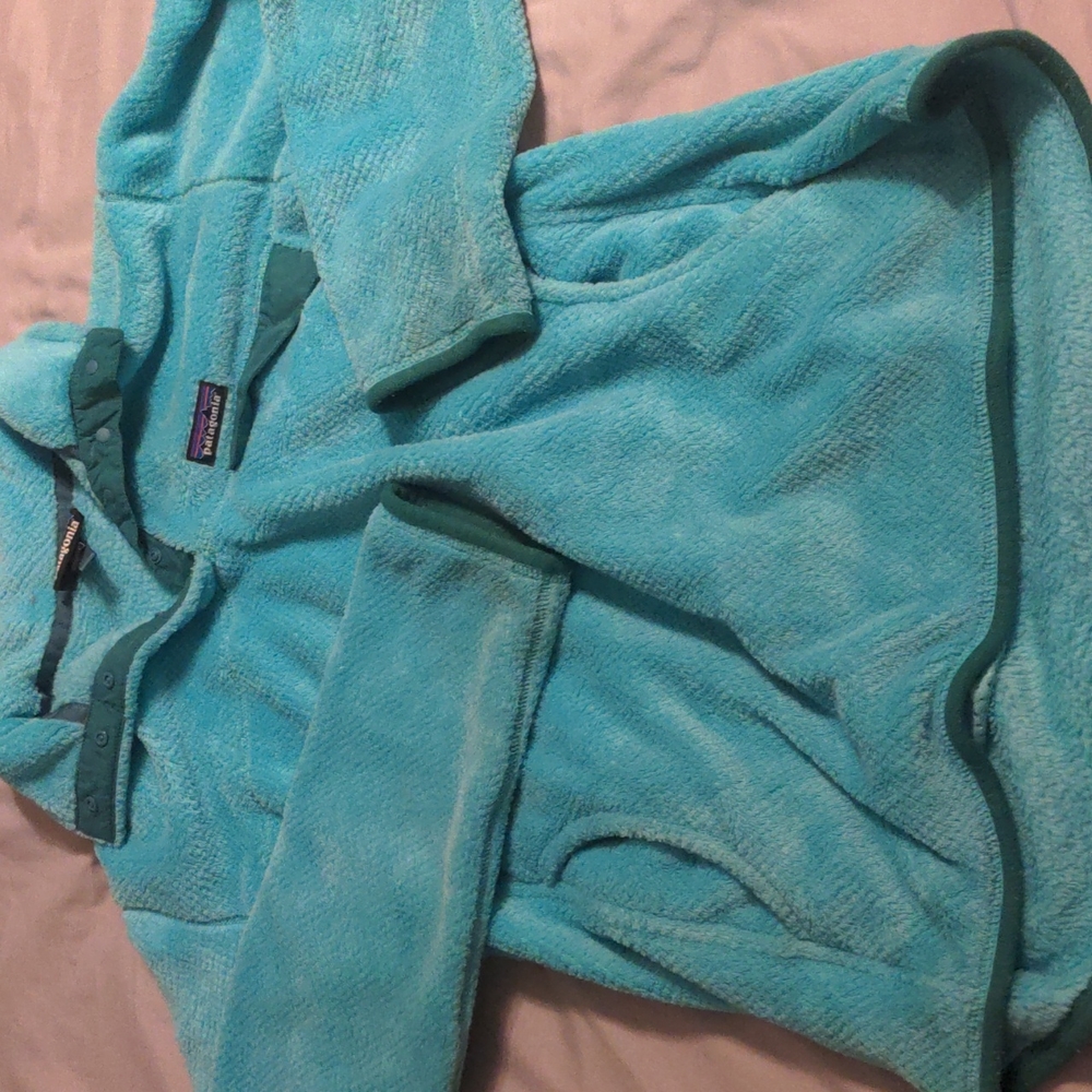 Patagonia XL pullover green